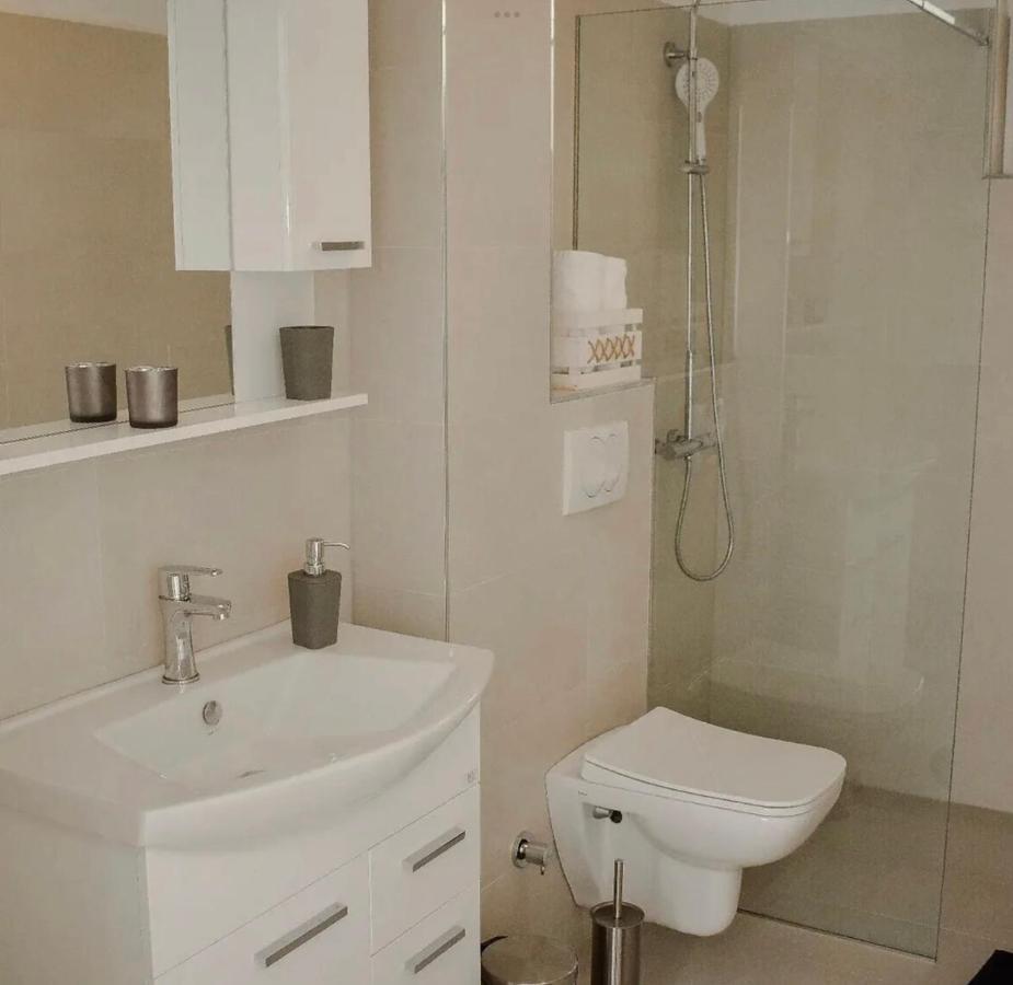 Bujroom Apartments Sarajevo Ngoại thất bức ảnh